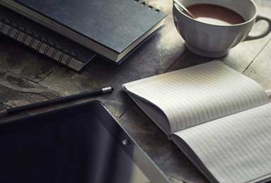 皇马崩了，马竞懵了！西甲欧冠一夜崩盘，只剩巴萨苦苦支撑？